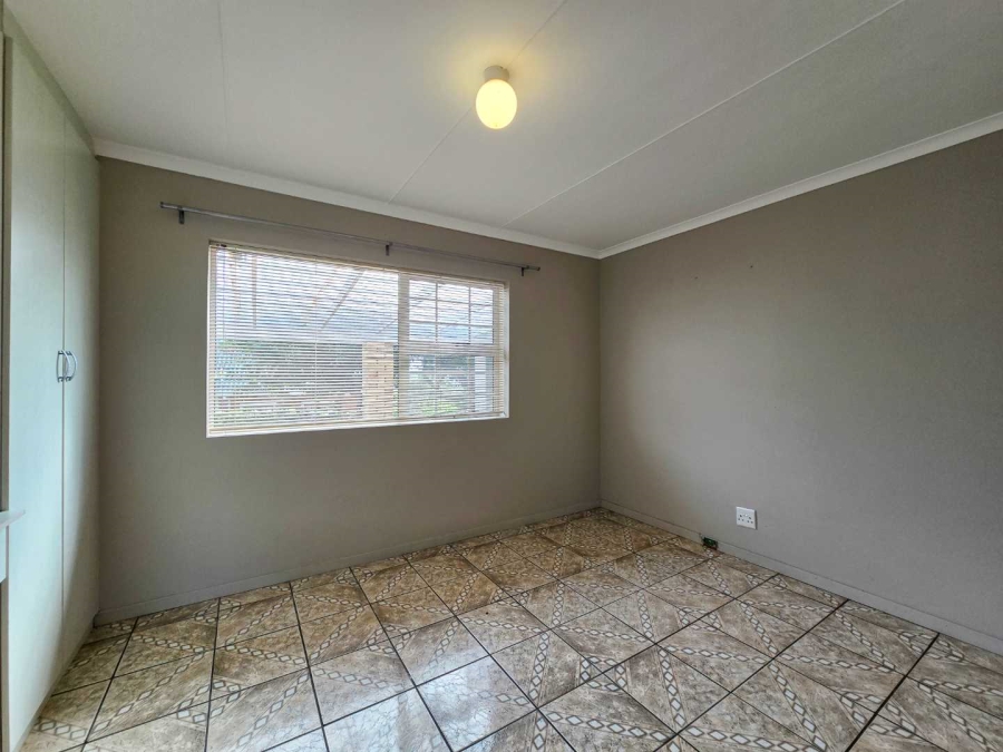 3 Bedroom Property for Sale in Stilbaai Wes Western Cape